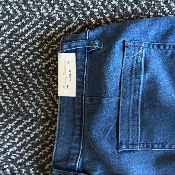 Tommy Bahama Tema Flare Jeans mid ocean wash 31x33 - Picture 13 of 17